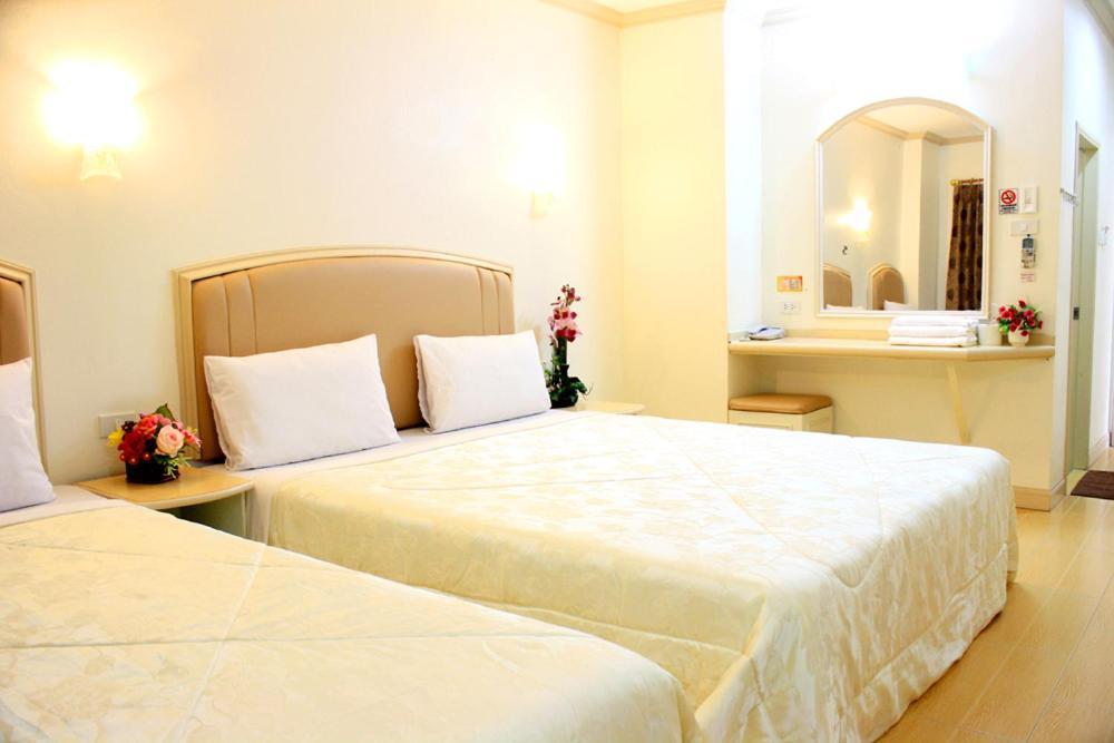 P.A. Ville Hotel Nakhon Sawan Luaran gambar